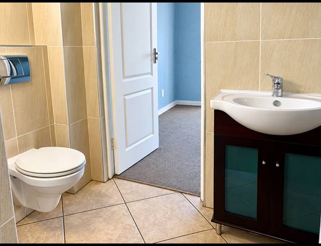 3 BEDROOM TOWNHOUSE FOR SALE IN VANDERBIJLPARK SE 2